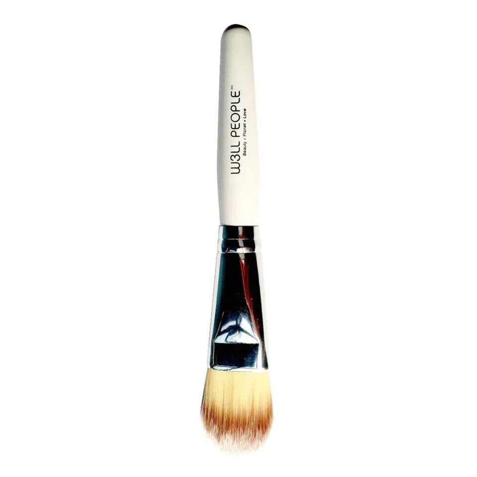 W3ll People Foundation Brush